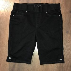 Gloria Vanderbilt Black Women's Shorts